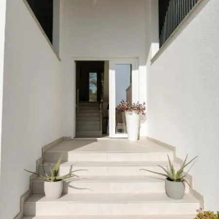 Luma Diklo Apartment Zadar